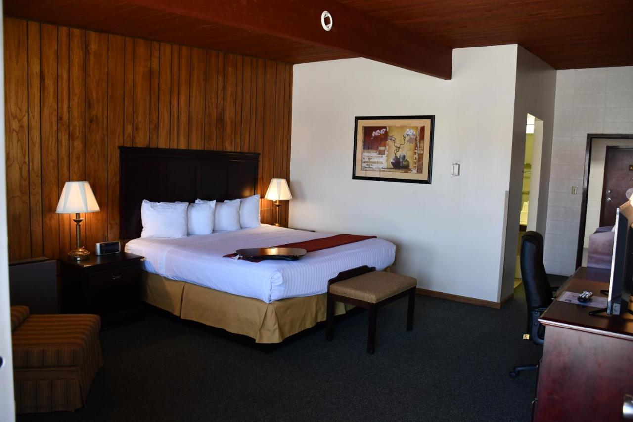Prairie Inn Эванстон Экстерьер фото